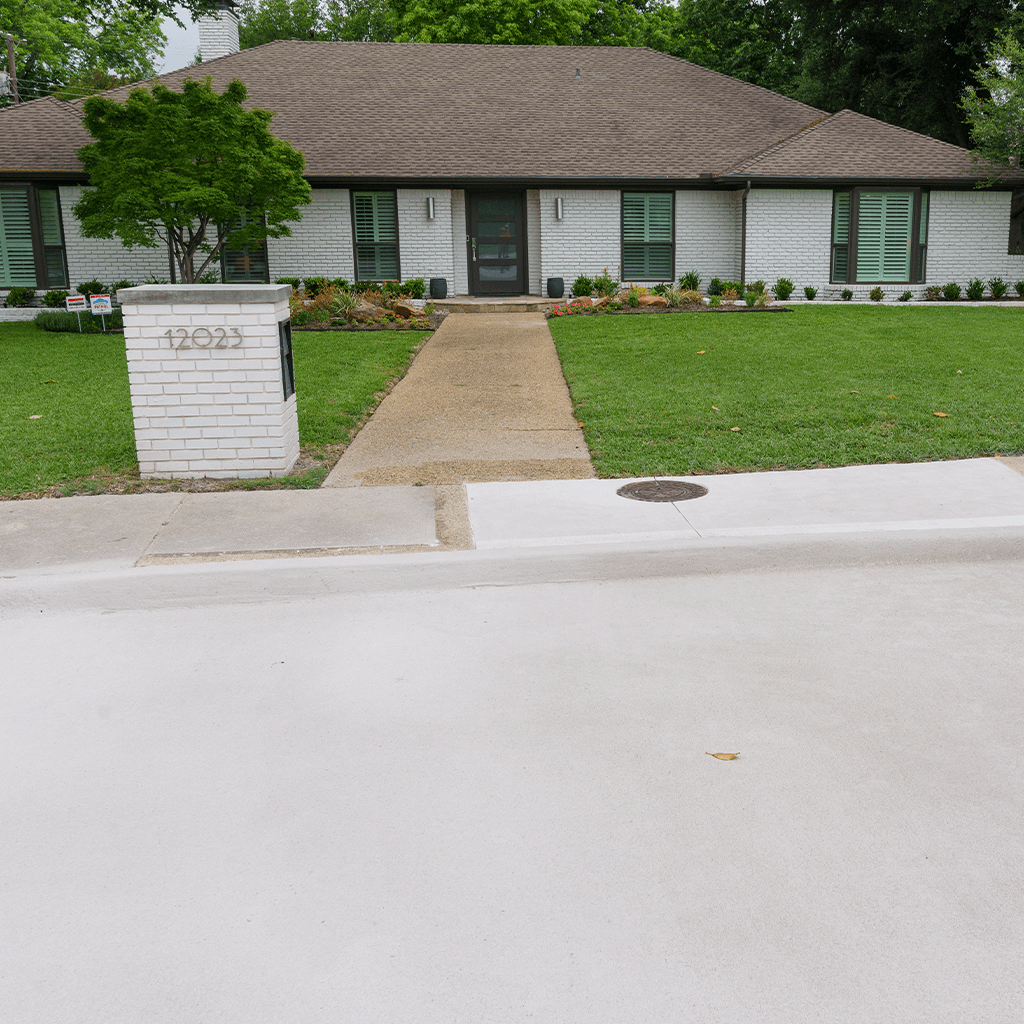 Concrete-Curb-Repair-Dallas-before-and-after-transformation